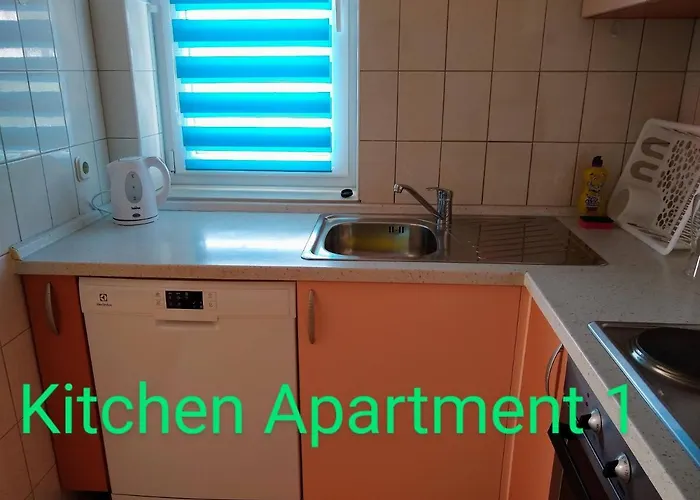 Lu-Do Apartments